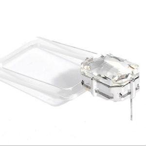 Transparent acrylic rectangular drop earrings 💕